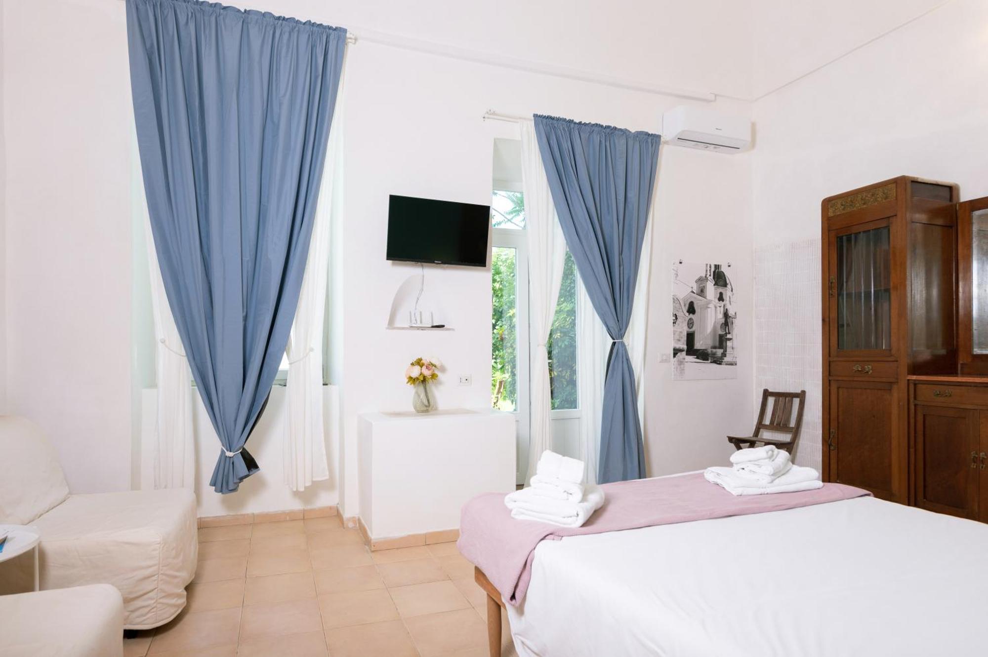 Palazzo Attila - Gioia Apartments Procida Kültér fotó